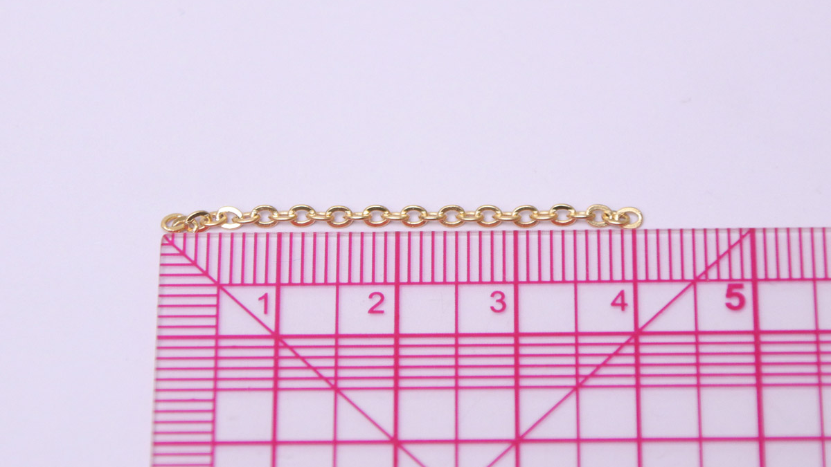 Boucles d'oreilles pendantes dorées à fleurs : Etape 1