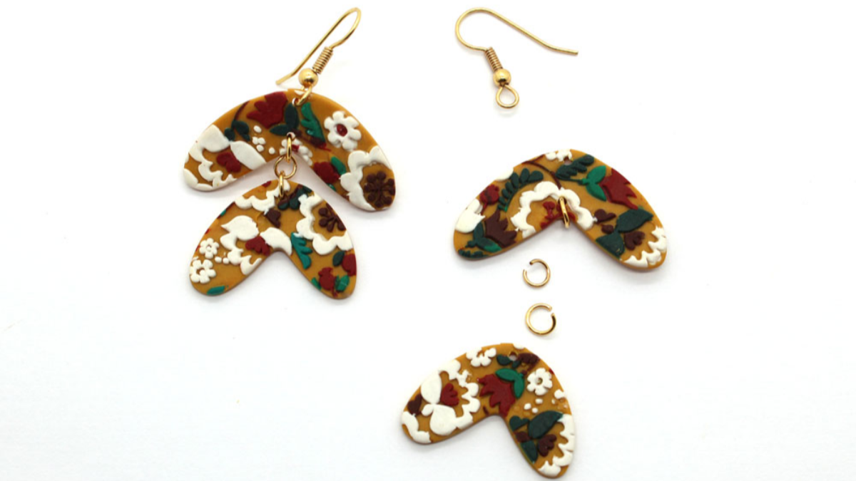 Boucles d'oreilles polymère plaque de texture fleurs : Etape 7