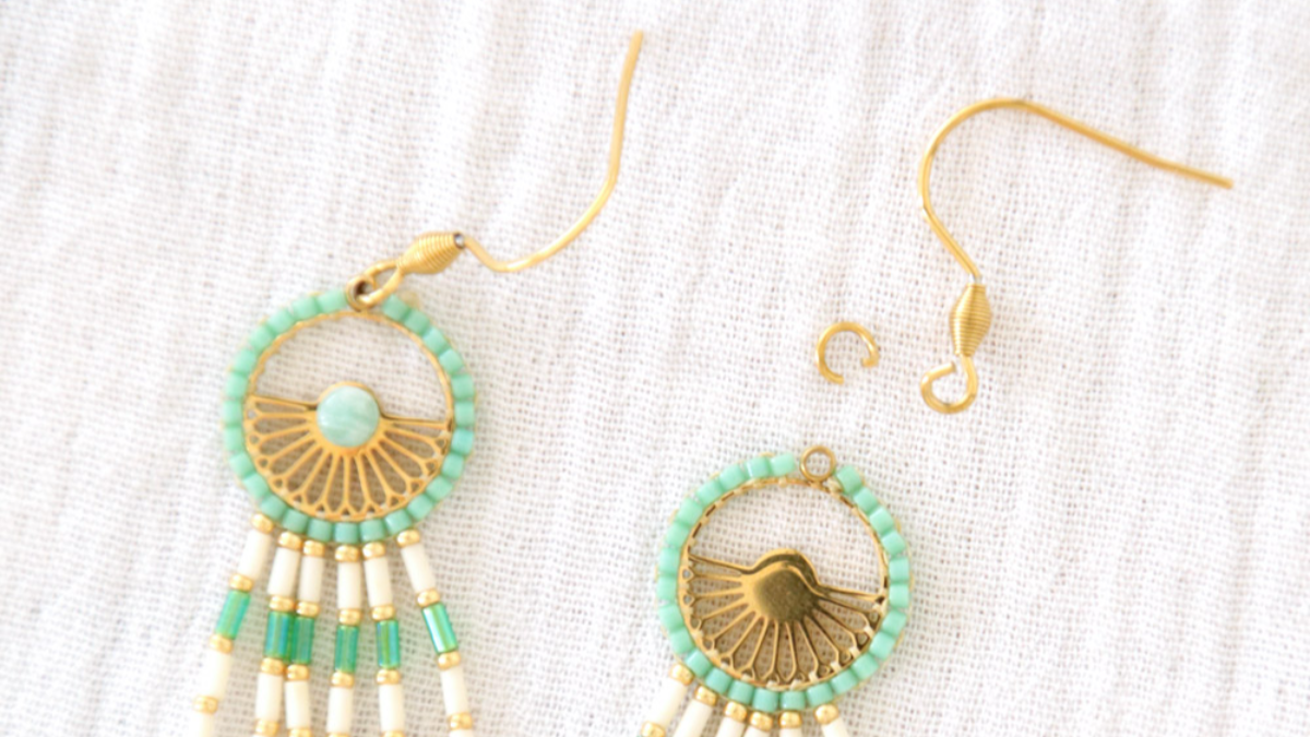 Boucles d'oreilles perles Miyuki Delica et Bugles Turquoise : Etape 8