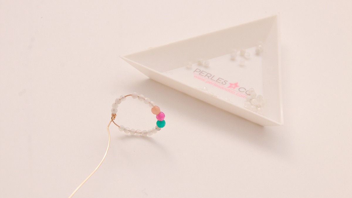Tuto DIY bagues en accumulation avec perles en pierre naturelle : Etape 7