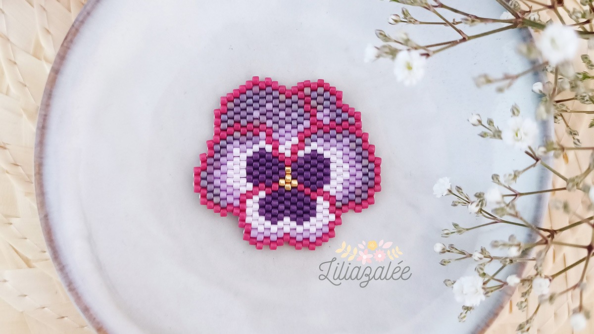 DIY Tissage fleurs Pansy en perles Miyuki technique brickstitch : Etape 2