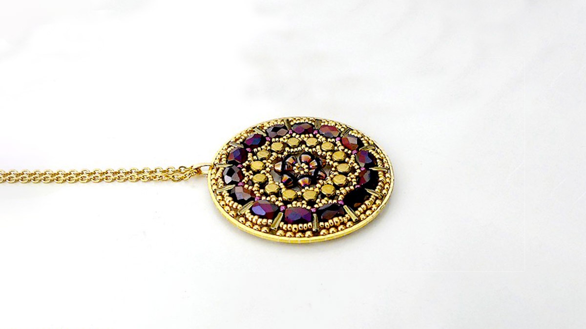 Schéma Pendentif Romance avec perles Baros et Konos par Puca