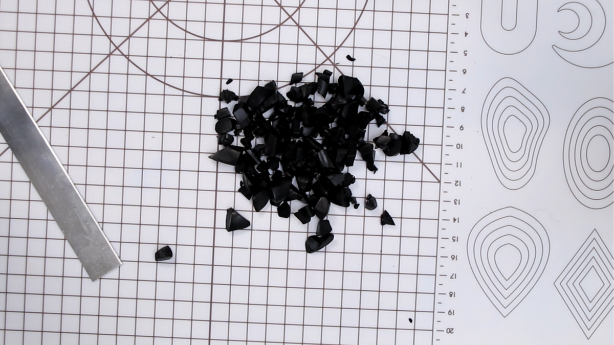 Boucles d'oreilles effet marbre en pâte polymère : Etape 1