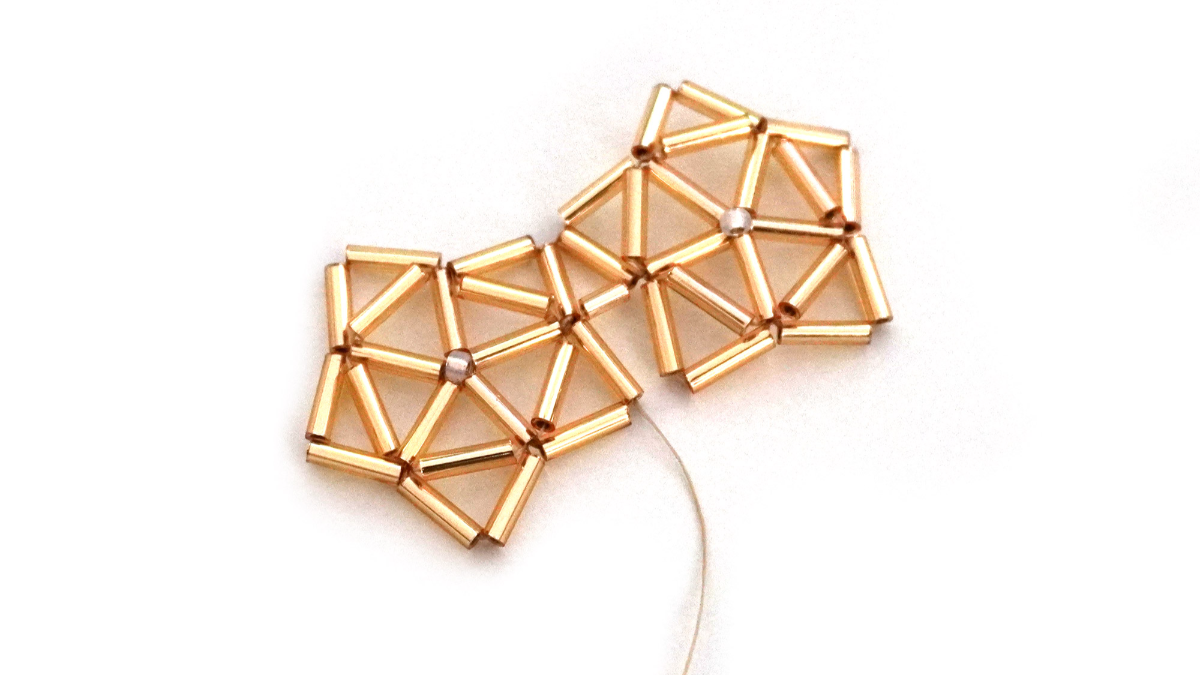 Étoile 3D en perles Bugles Miyuki style himmeli : Etape 10