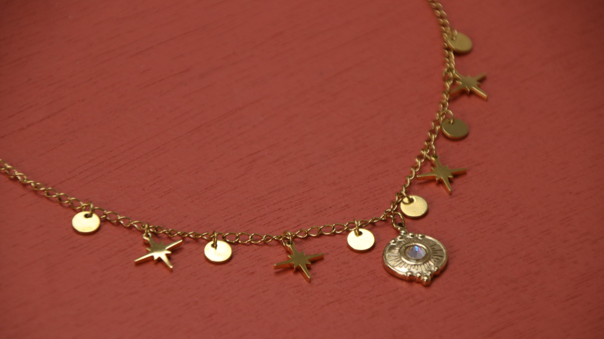 Deux Colliers en acier inox doré pendentif branche : Etape 4