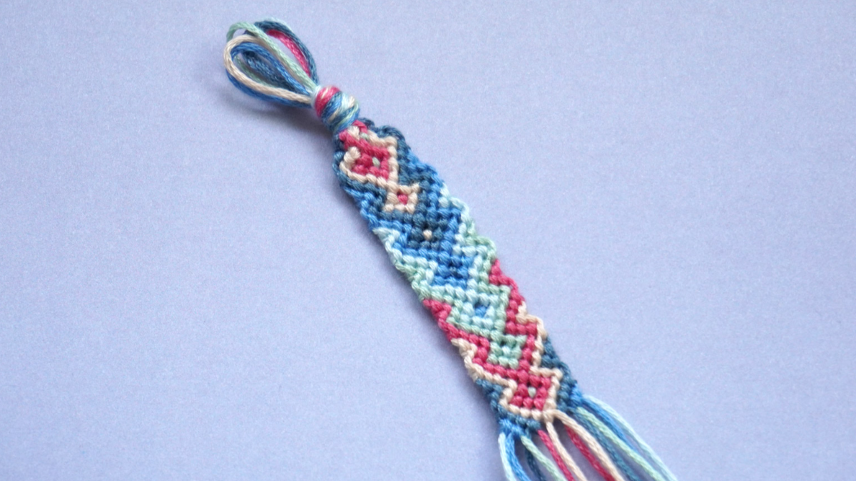 Schéma Tuto Bracelet Brésilien motif arrowhead ou pointe de flèche