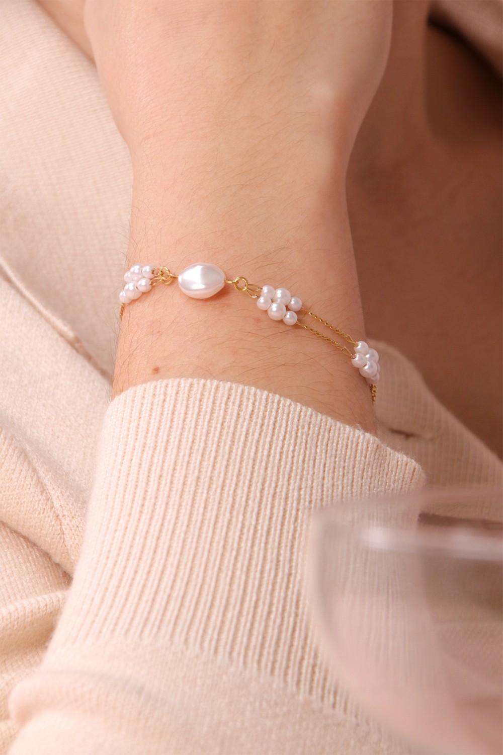 Schéma Bracelet chaîne et perles en nacre