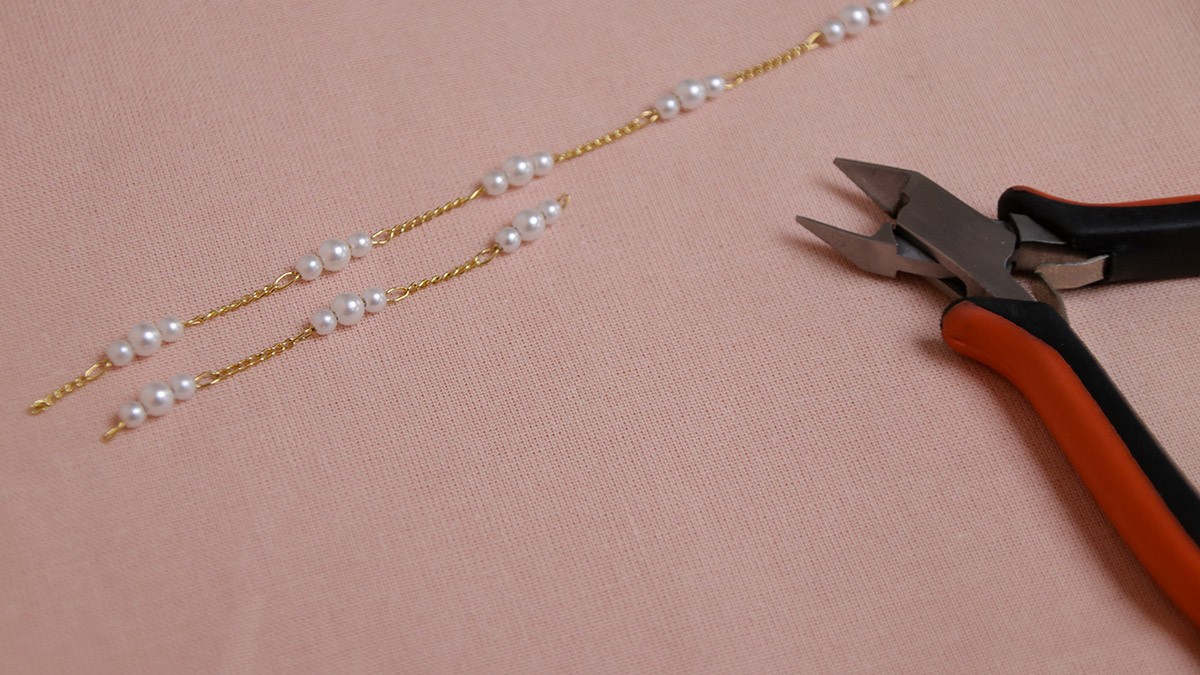 Bracelet chaîne et perles en nacre : Etape 2