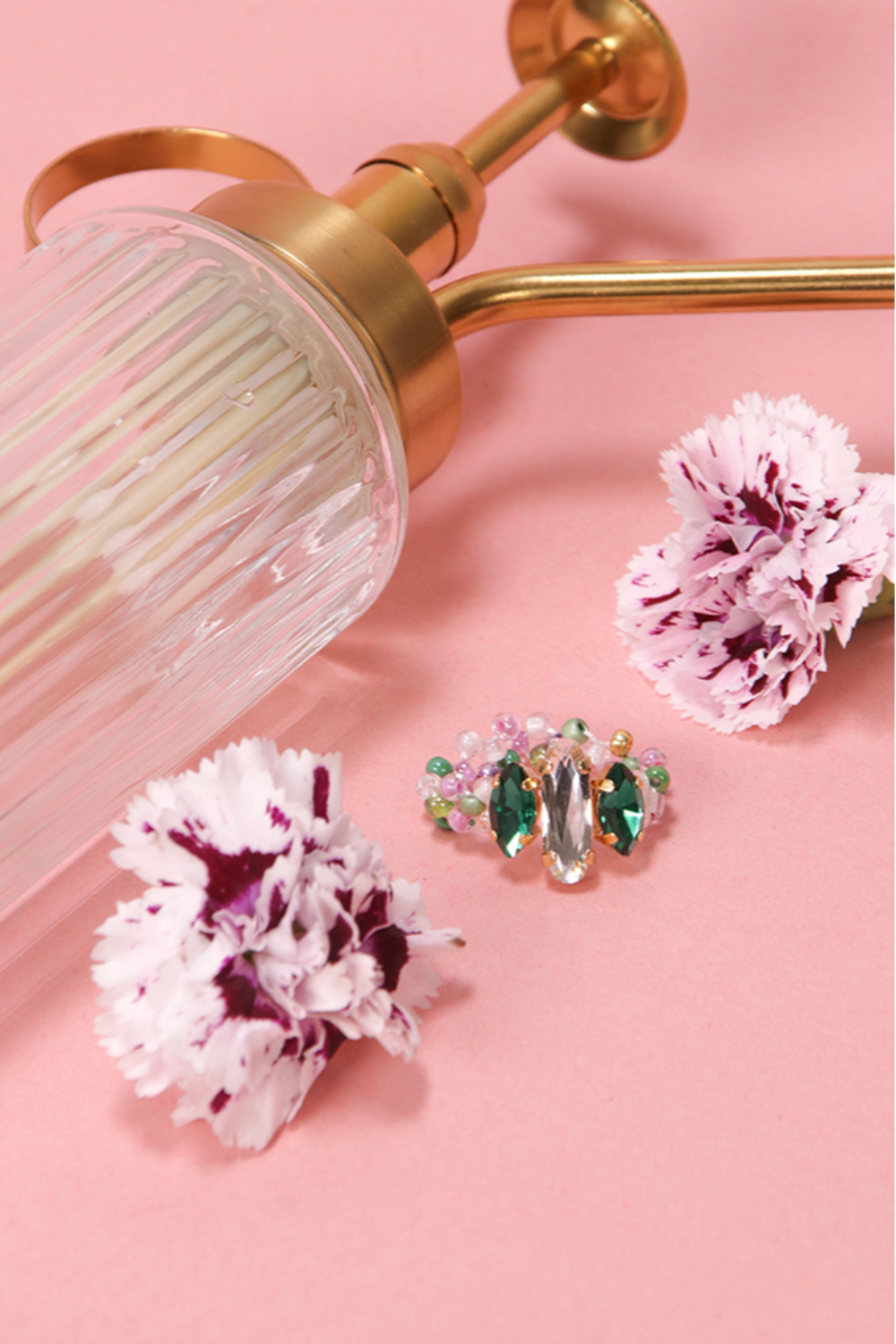 Schéma Bague élastique en cristal avec perles de rocailles