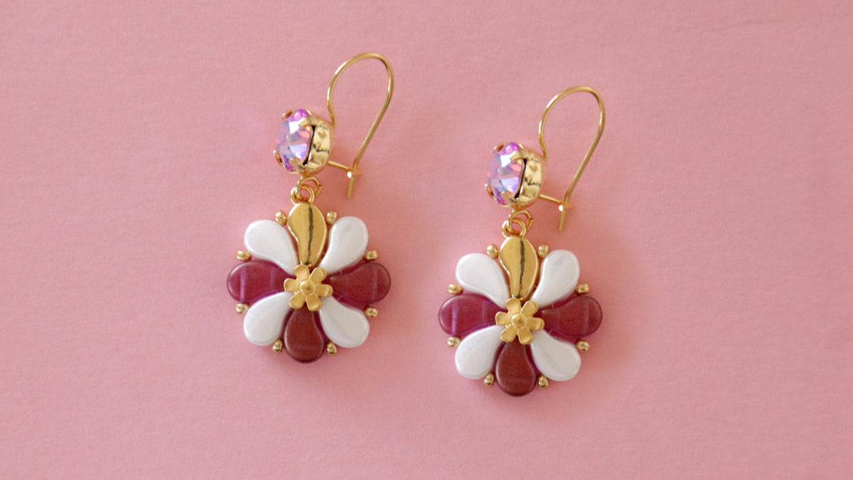 Schéma Tuto Boucles d'oreilles fleurs en perles Paisley