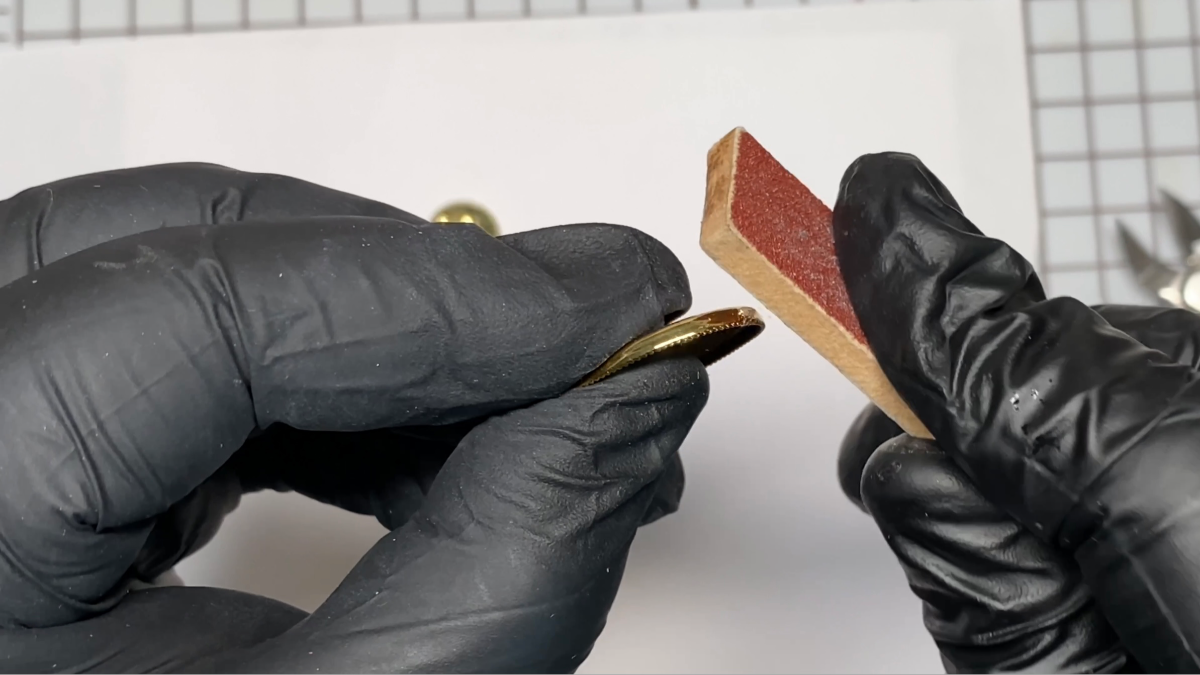 Boucles d'oreilles pendantes en polymère, encre et résine UV : Etape 2