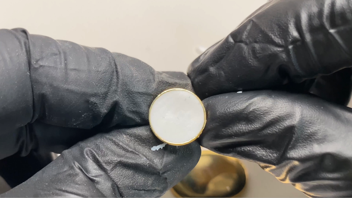 Boucles d'oreilles pendantes en polymère, encre et résine UV : Etape 5