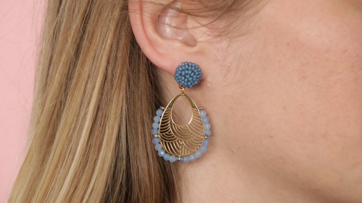 Schéma Clous d'oreilles en perles de rocailles Miyuki et jade teinté Schéma Clous d'oreilles en perles de rocailles Miyuki et jade teinté