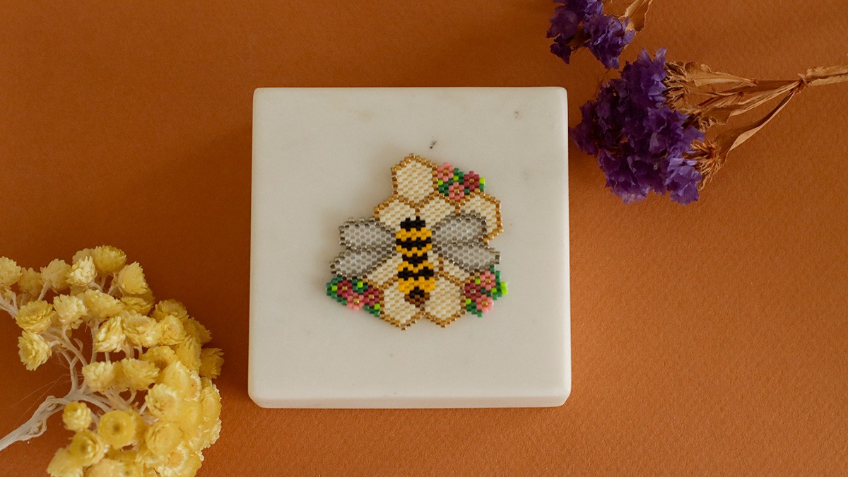 Schéma Abeille en tissage brick stitch