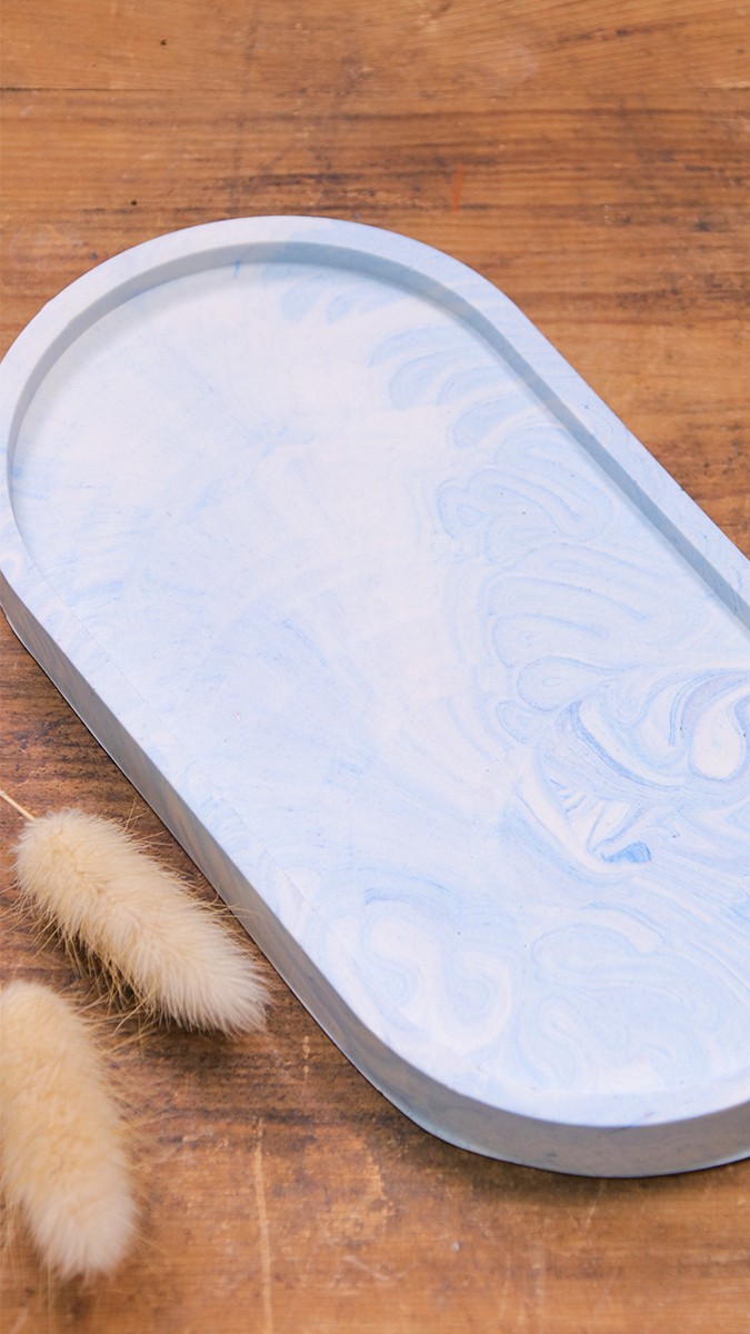 Schéma DIY en Jesmonite : porte-savon et plateau marbré