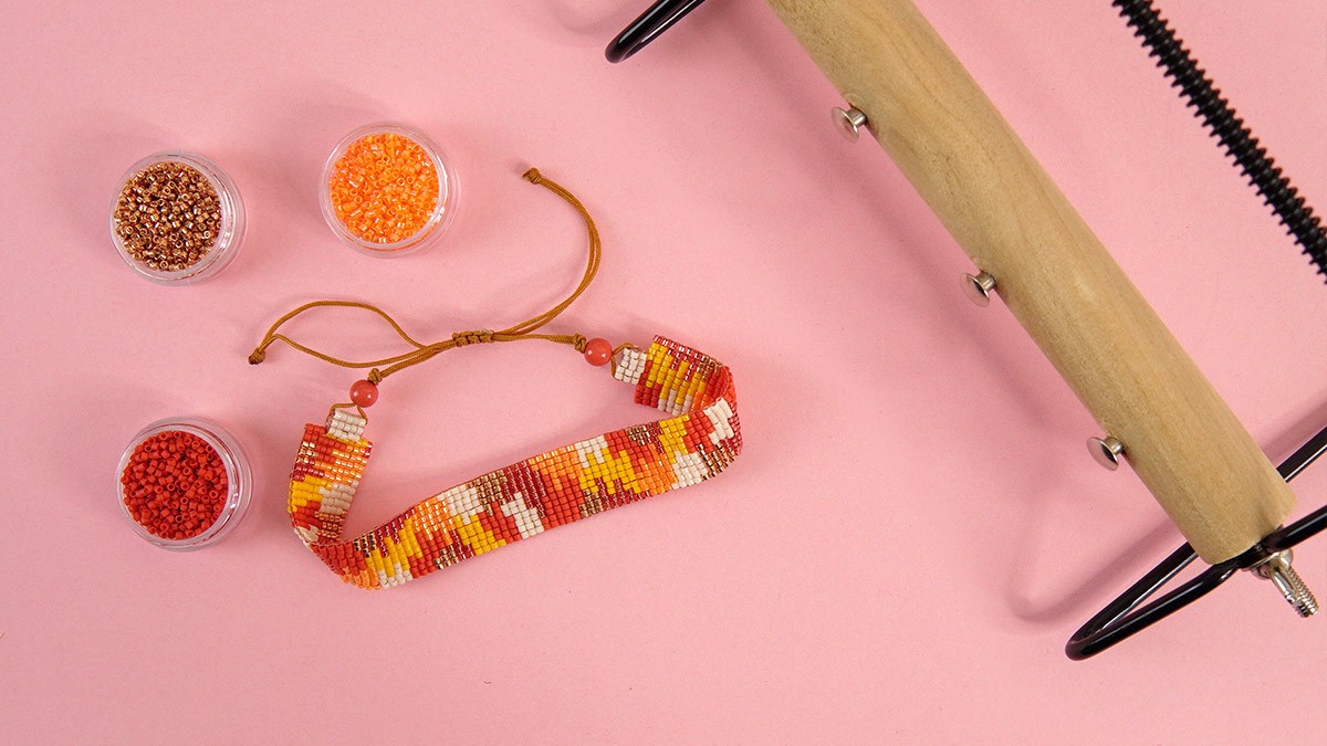 Schéma Bracelet Miyuki sur métier à tisser avec languettes en perles et fermoir coulissant Schéma Bracelet Miyuki sur métier à tisser avec languettes en perles et fermoir coulissant