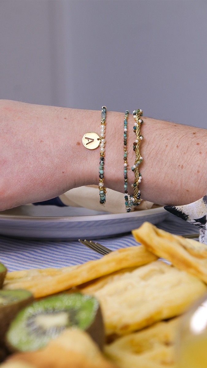 Schéma Bracelets fins en perles turquoise africaine et acier inox doré