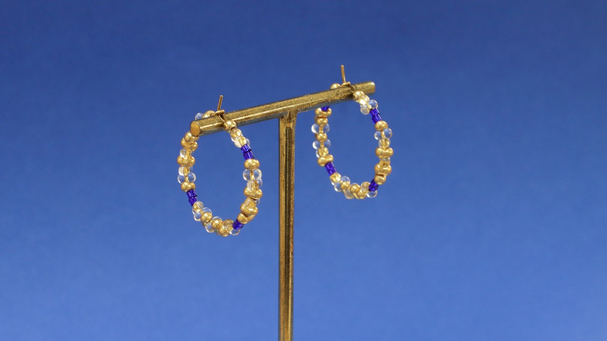 Créoles en perles Miyuki Berry Beads et Miyuki Delica Créoles en perles Miyuki Berry Beads et Miyuki Delica