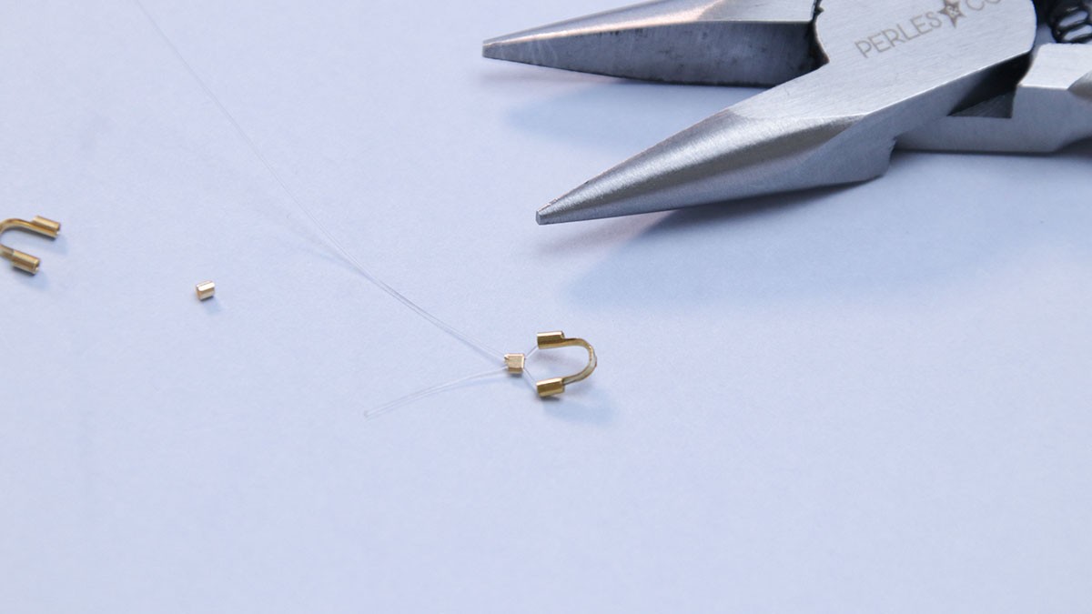 Bracelet de fleurs en rocailles et perles d'eau douce : Etape 1