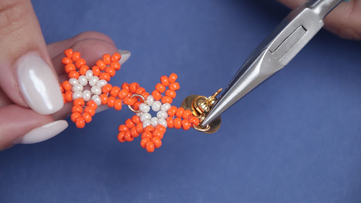 Boucles d'oreilles pendantes en étoile de mer : Etape 12