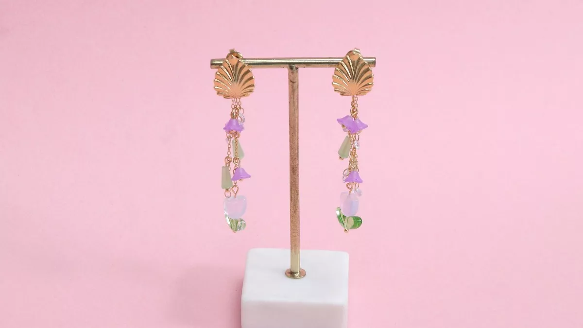 Schéma Boucles d’oreilles pendantes avec perles fleurs Schéma Boucles d’oreilles pendantes avec perles fleurs