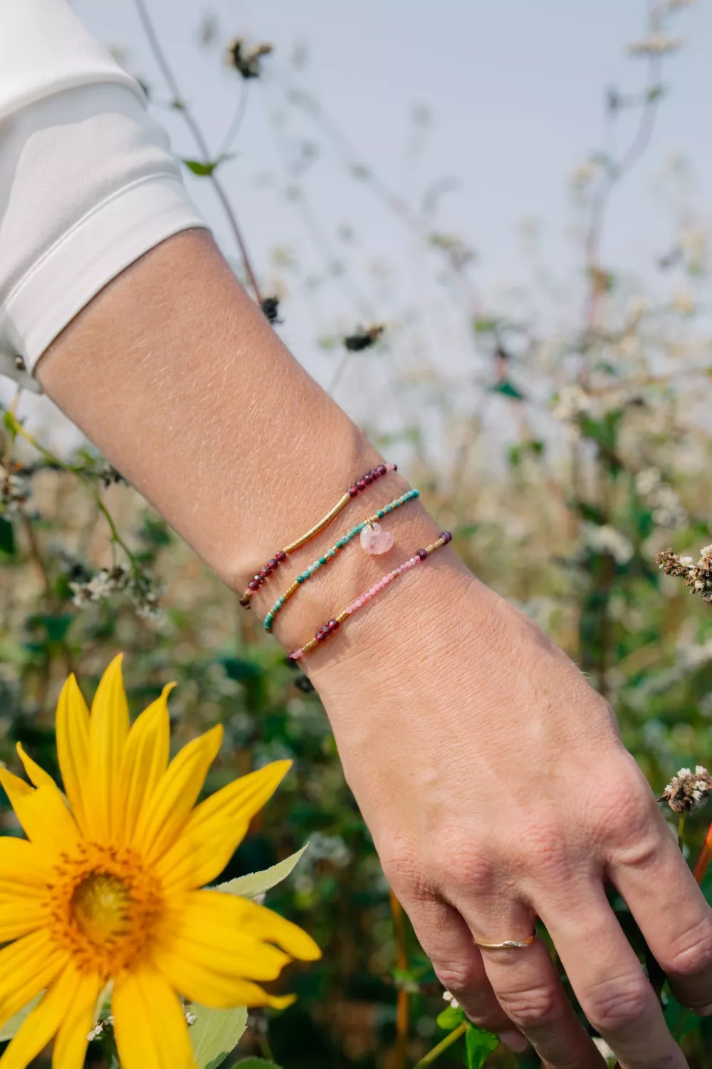 Schéma Bracelets élastiques en petites pierres naturelles