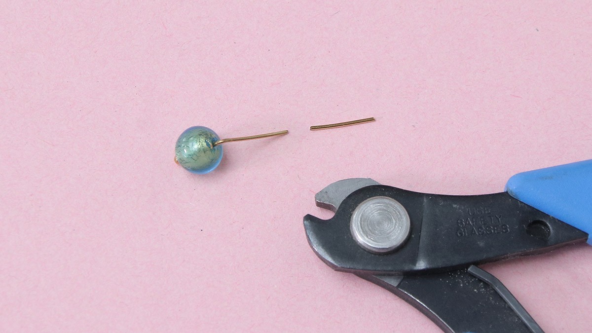 Créoles avec perles de Murano et Aventurine : Etape 1