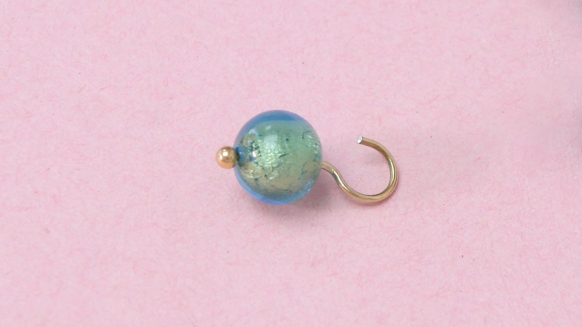 Créoles avec perles de Murano et Aventurine : Etape 2