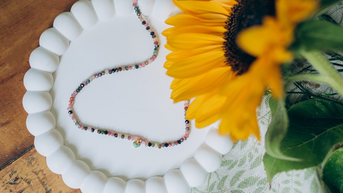 Tuto collier pierres naturelles et breloque coeur