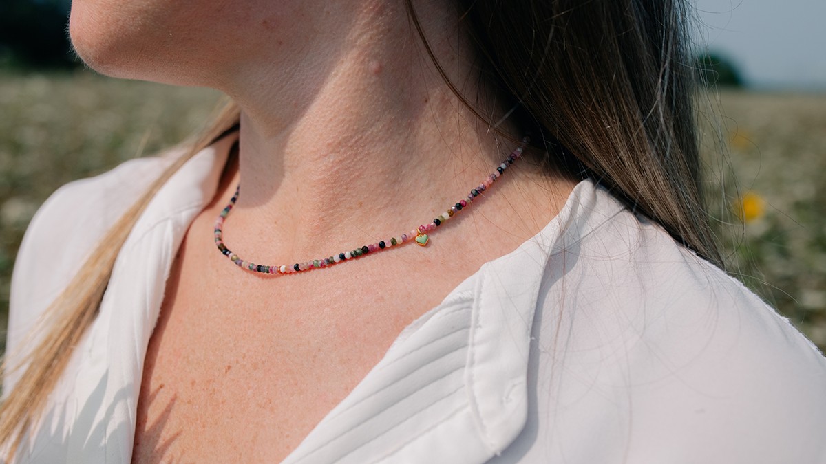 Schéma Tuto collier pierres naturelles et breloque coeur
