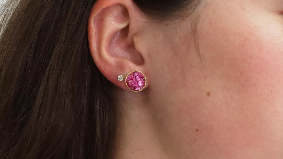 Schéma Boucles d'oreilles en résine avec éclats de pierre et de verre concassé