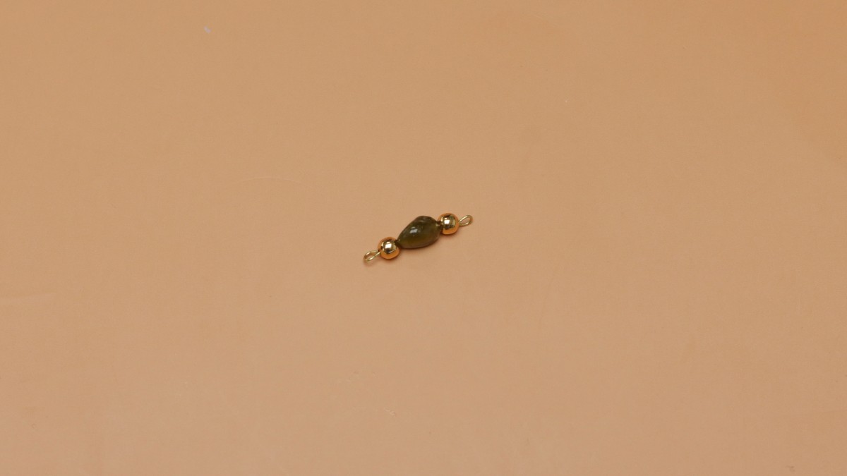 Colliers avec pierres naturelles et breloque lettre : Etape 4 Colliers avec pierres naturelles et breloque lettre : Etape 4