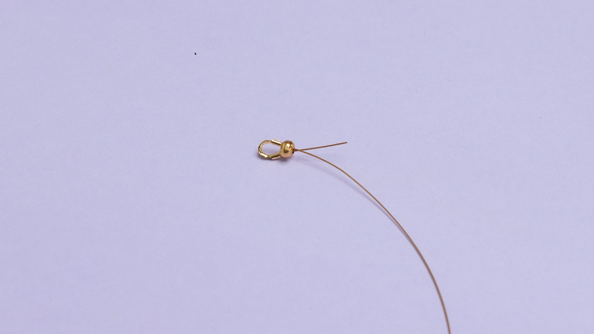 Collier de perles chips et nacrés : Etape 1