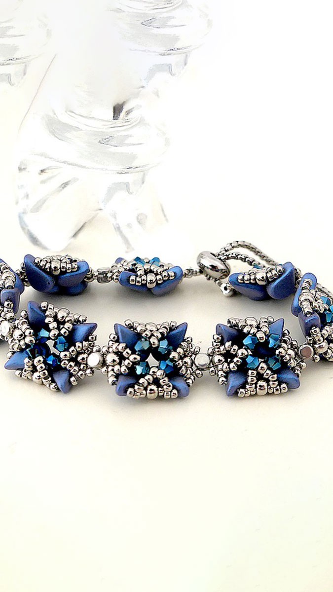 Schéma Bracelet Astoria avec perles Amos par Puca®