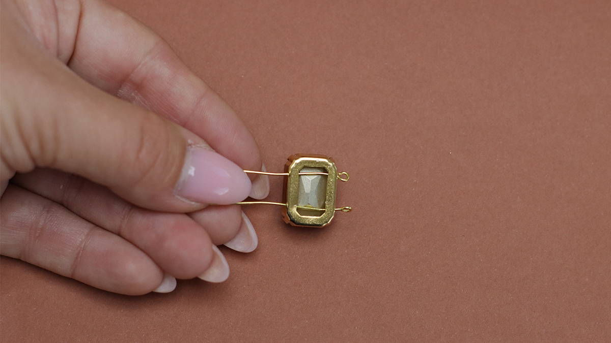 Bracelet vintage double maillons avec cristal serti Aurora : Etape 3