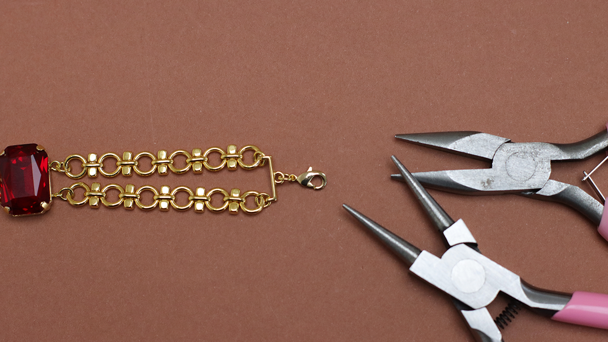 Bracelet vintage double maillons avec cristal serti Aurora : Etape 11