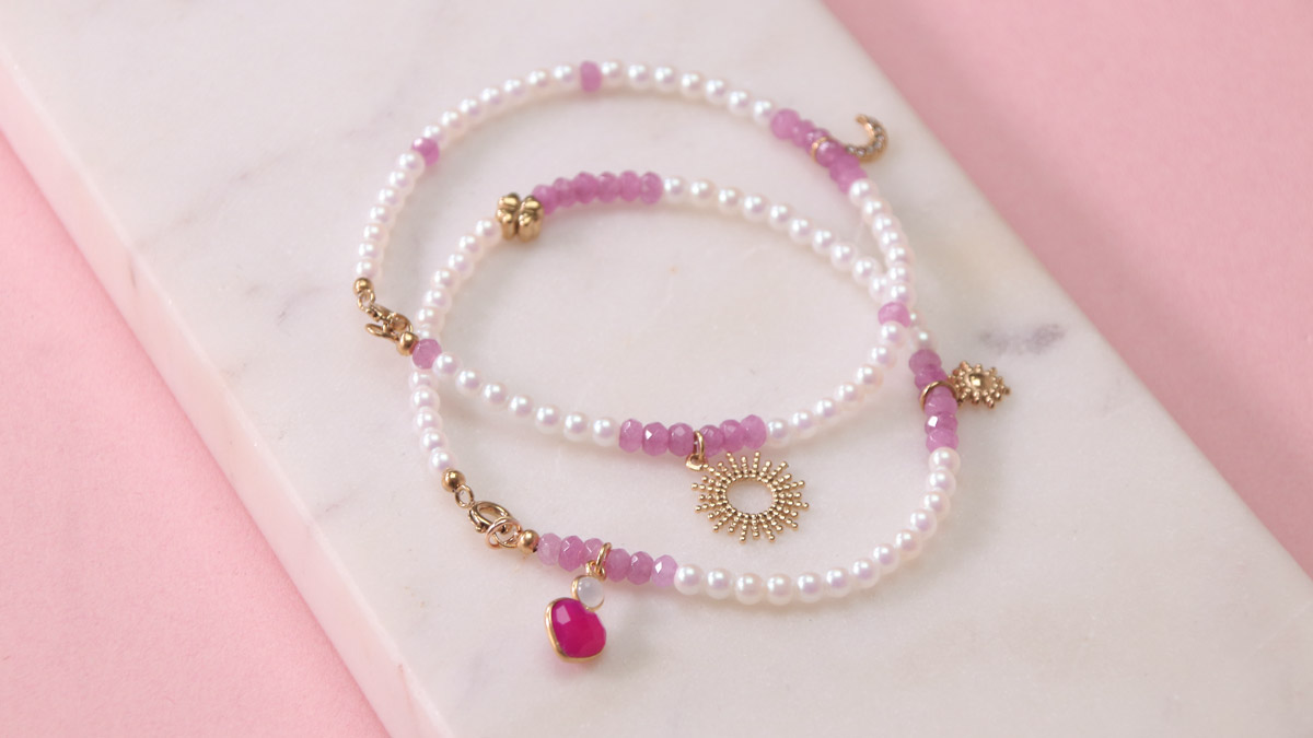 Bracelet de cheville pour les fêtes en perles nacrées