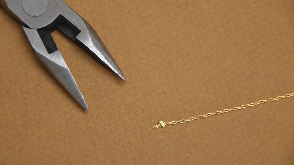 Boucles d'oreilles pendantes pour les fêtes : Etape 1