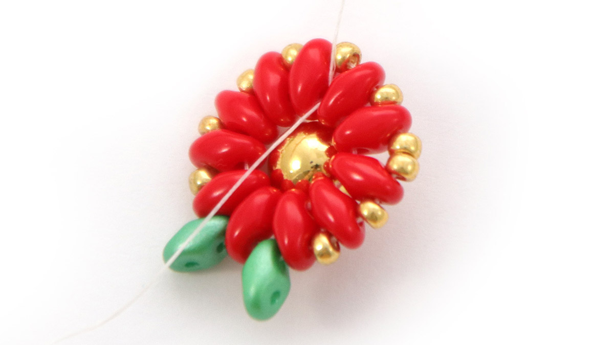 DIY Marque-Verre en perles SuperDuo Fleur de Noël : Etape 9