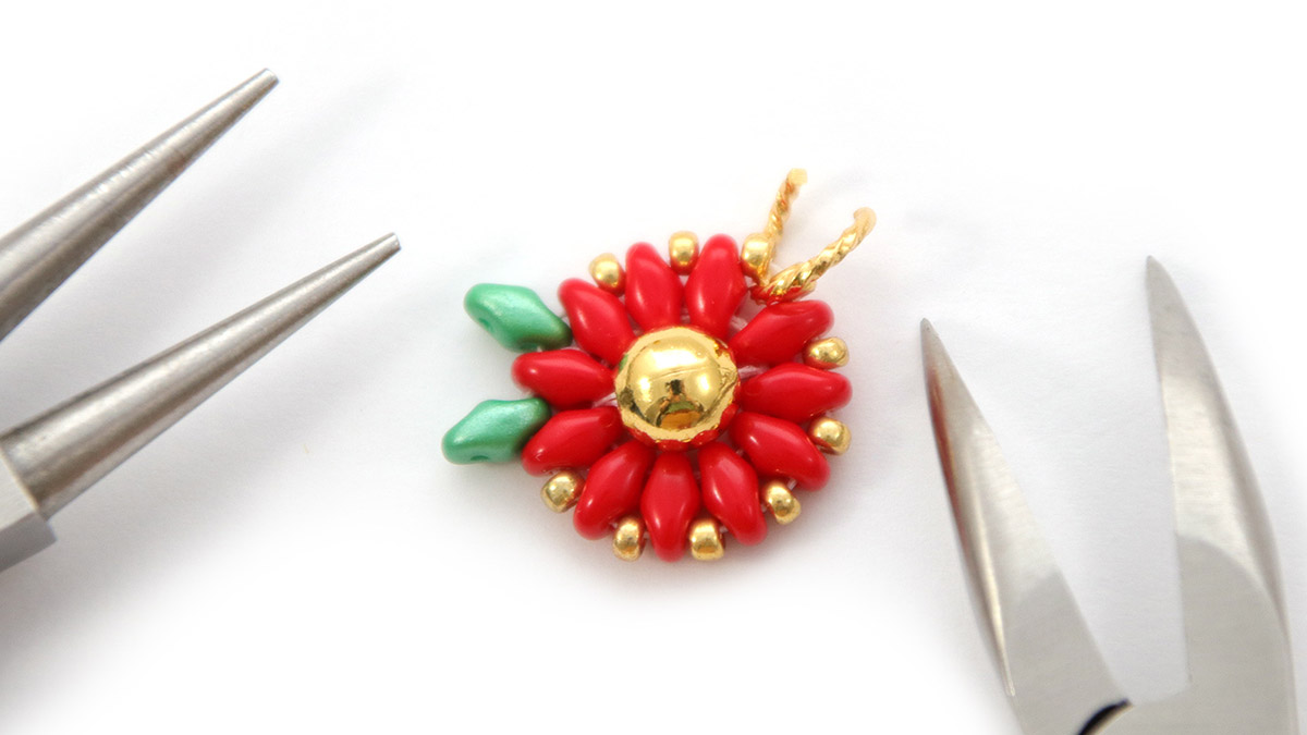 DIY Marque-Verre en perles SuperDuo Fleur de Noël : Etape 10