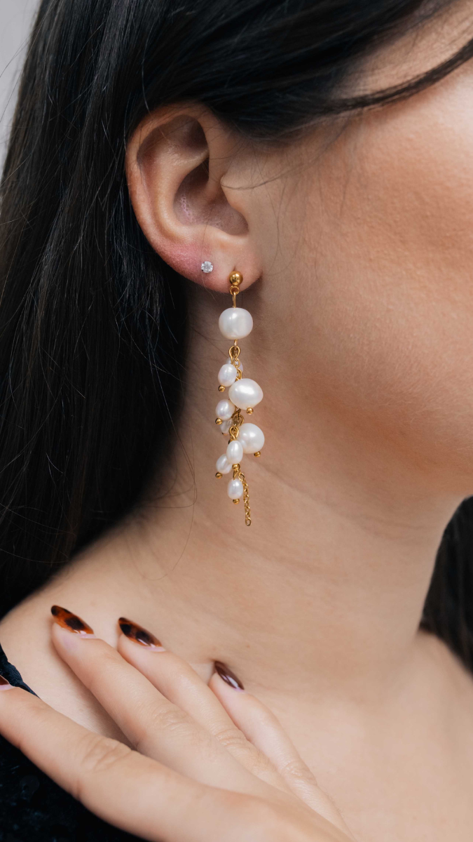 Schéma Boucles d'oreilles cascade en perles d'eau douce Schéma Boucles d'oreilles cascade en perles d'eau douce