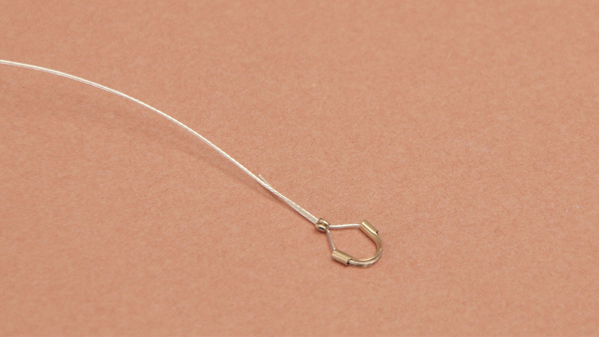 Bracelet perles résine kaki : Etape 1