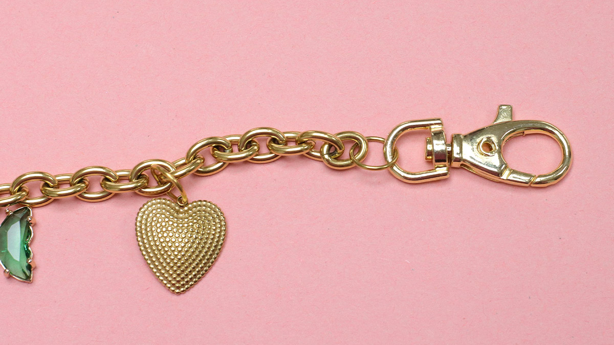 Bijou de Sac chaîne porte-clés et breloques : Etape 3