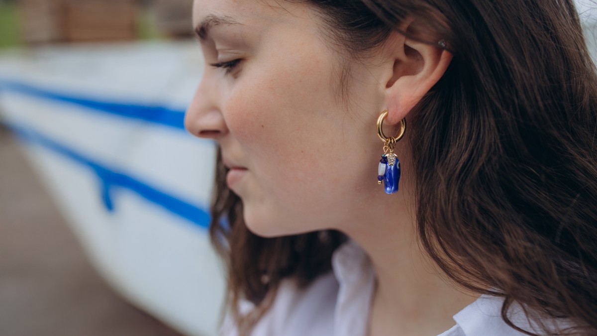 Schéma Boucles d'oreilles créoles avec pendentif poisson