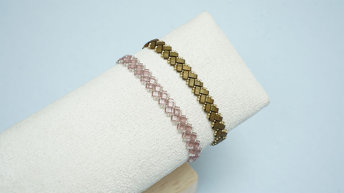 Bracelet 1 chevron avec des perles Miyuki Half Tila