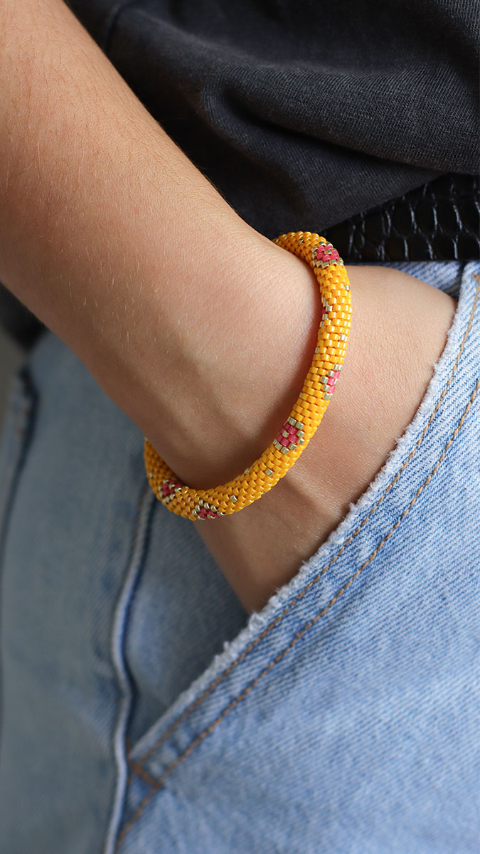 Schéma Bracelet bangle fleurs en spirale au crochet