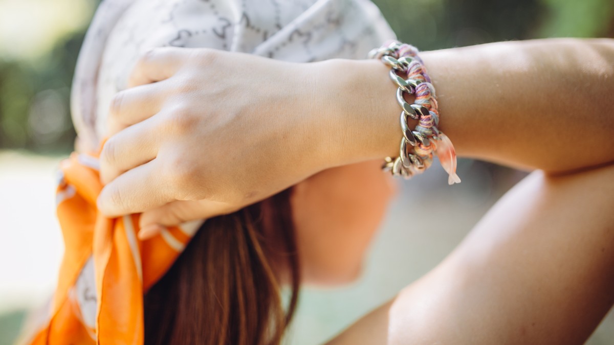 Bracelet en acier inox et fil coton pastel tressé