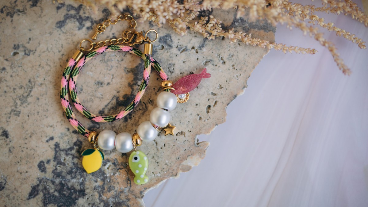 Schéma Bracelet cordon paracorde et breloques en acier inoxydable