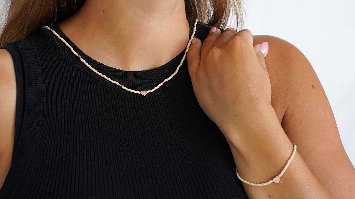 Parure de collier et bracelet rose en perles Miyuki : Etape 7