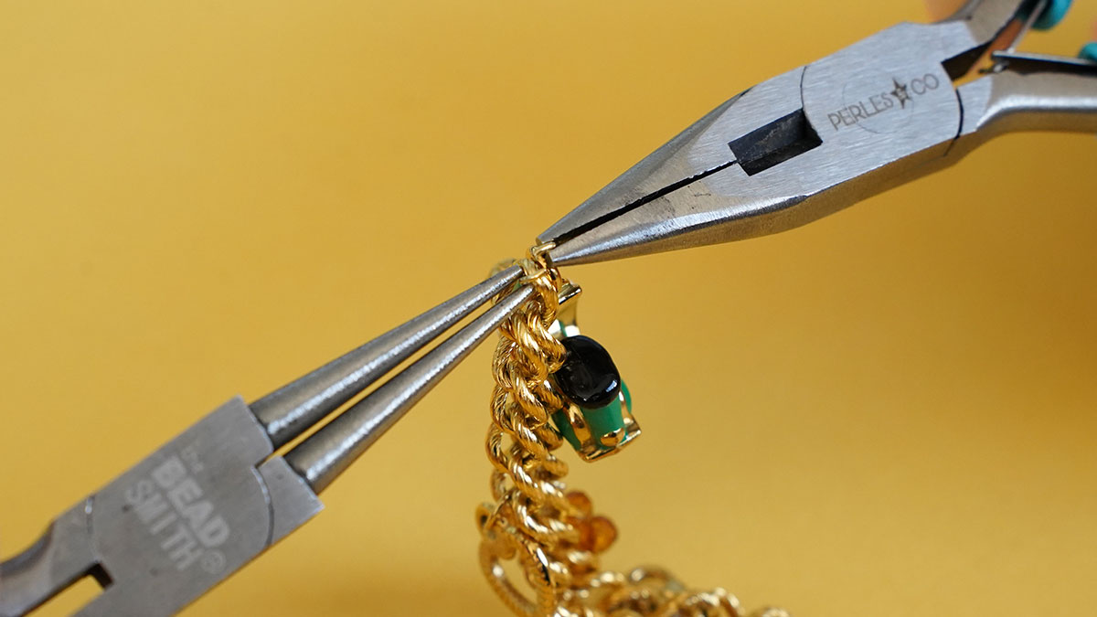 Collier Charms d’Automne en Breloques : Etape 2 Collier Charms d’Automne en Breloques : Etape 2